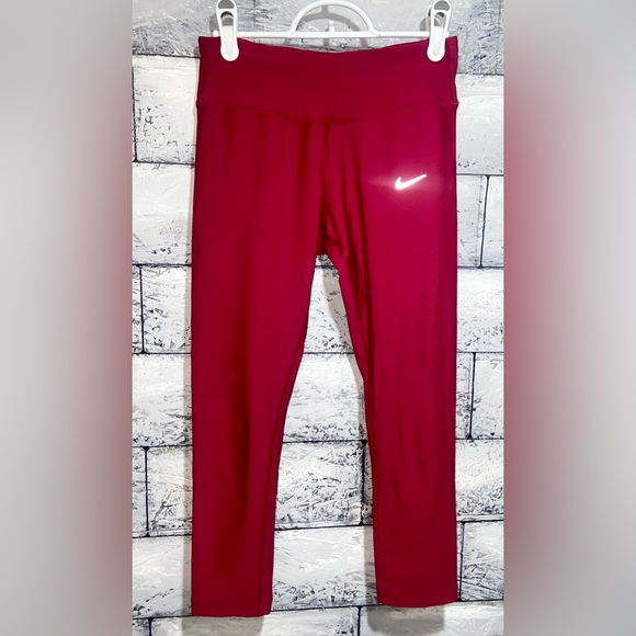 Nike Dri-Fit Crop Epic Cool Raspberry Red Small Drawstring Ventilation Holes - Picture 2 of 8